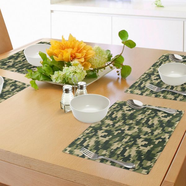 Tovagliette Abakuhaus Camo, Mimetismo Astratto Nella Foresta Che Colora L'ambiente Della Giungla Chevron, Tiscjdeco In Tessuto Resistente Al Lavaggio Per La Sala Da Pranzo E La Cucina, Verde Chiaro Verde Scuro Verde Militare-image