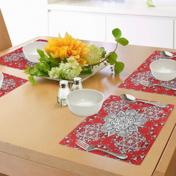 Abakuhaus Tovagliette Rossa Mandala, Disegni Etnici Tribali Asiatici, Motivi Doodles, Stile Mandala, Fiori, Sottobicchieri In Tessuto Lavabile, Decorazioni Per La Tavola Con Stampa, Rosso Scarlatto, Bianco E Nero-image