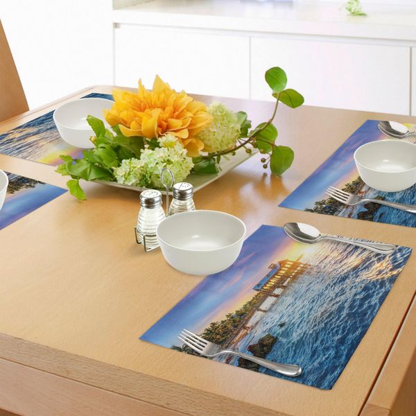 Abakuhaus Stati Uniti Tovagliette, Molo Sulla Spiaggia Nel Paradiso Tropicale Estivo Di Key West, Florida, Usa, Tiscjdeco In Tessuto Resistente Al Colore Per La Sala Da Pranzo E La Cucina, Giallo Verde Azzurro-image