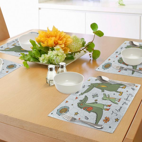 Tovagliette Abakuhaus Family, Tema "Amo La Mia Famiglia"" - Simpatico Alligatore Disegnato A Mano Su Sfondo Naturale - Grafica Divertente, Stampa Digitale Su Tessuto Lavabile - Decorazione Per La Tavola - Cucina - Multicolore"-image