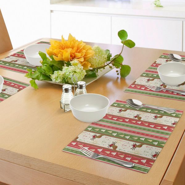 Tovagliette Natalizie Abakuhaus, Scritta In Stile Cinese "Buon Natale"", Bordi Con Cervi, Pini E Stelle, Decorazioni Da Tavola In Tessuto Resistente Al Lavaggio Per Sala Da Pranzo E Cucina, Corallo Scuro, Bianco, Verde."-image