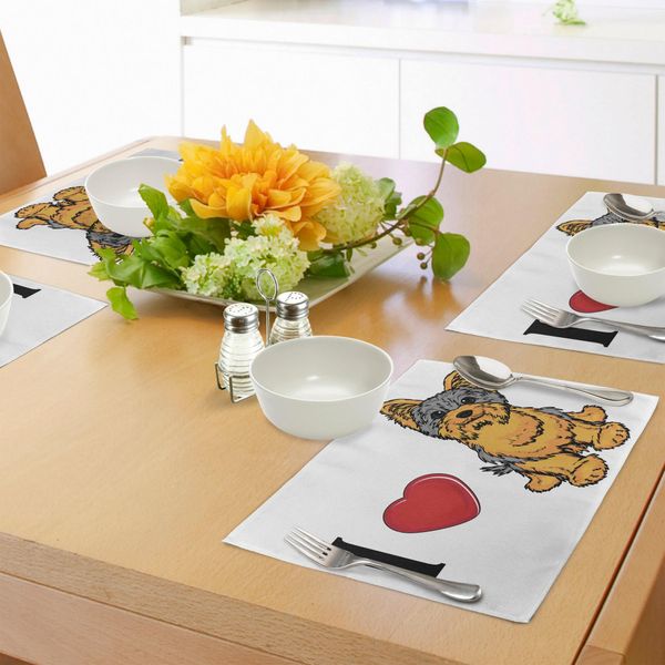 Tovagliette Abakuhaus Yorkie, Ich Liebe Yorkshire Terrier Cane Carino Sorridente Animale Con Testa Inclinata Stampa Amore, Tiscjdeco In Tessuto Resistente Al Lavaggio Per Sala Da Pranzo E Cucina, Grigio Chiaro Calendula-image