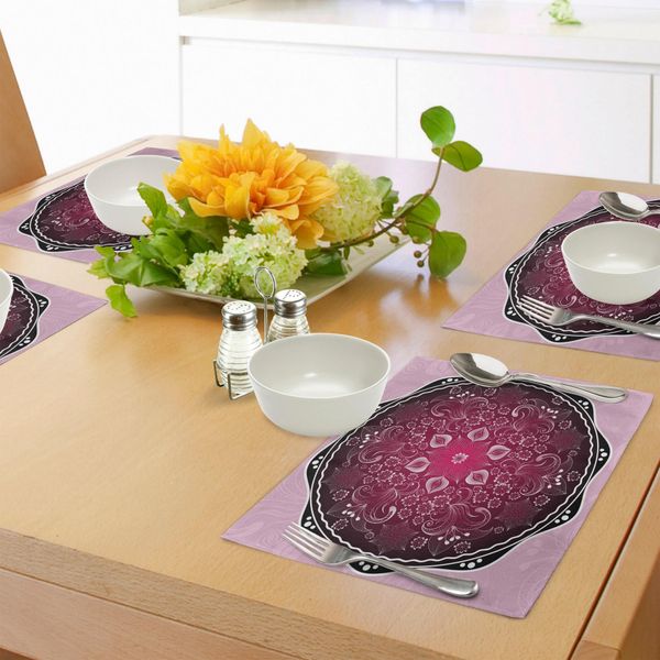 Abakuhaus Tovagliette Mandala Viola, Motivo Orientale Classico Di Ispirazione Barocca Con Effetto Rinascimentale, Tovaglietta Decorativa In Tessuto Resistente Al Lavaggio Per La Sala Da Pranzo E La Cucina, Rosa Confetto Marrone Castagna Nero-image