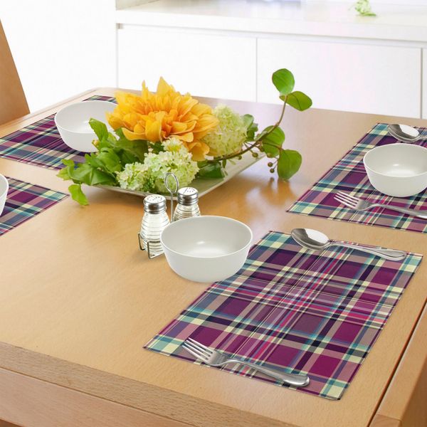 Abakuhaus Tovagliette A Quadri, Motivo Vintage Scozzese In Viola, Piastrelle Tradizionali Astratte, Tiscjdeco In Tessuto Resistente Al Lavaggio Per La Sala Da Pranzo E La Cucina, Viola Crema Blu-image