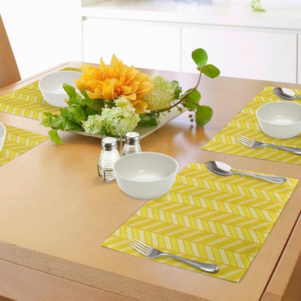 Abakuhaus Tovagliette Chevron Gialle, Motivo Chevron Retrò Verticale Nei Toni Del Giallo, Tiscjdeco In Tessuto Resistente Al Lavaggio Per La Sala Da Pranzo E La Cucina, Verde Avocado Marrone Giallo Giallo-image