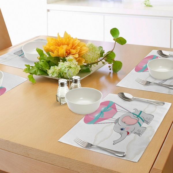 Tovagliette Abakuhaus Per Asilo Nido, Elefantino Con Mongolfiera, Animali Volanti, Immagini Divertenti, Design Caricaturale, Decorazioni Da Tavola In Tessuto Resistente Al Lavaggio Per Sala Da Pranzo E Cucina, Rosa-image