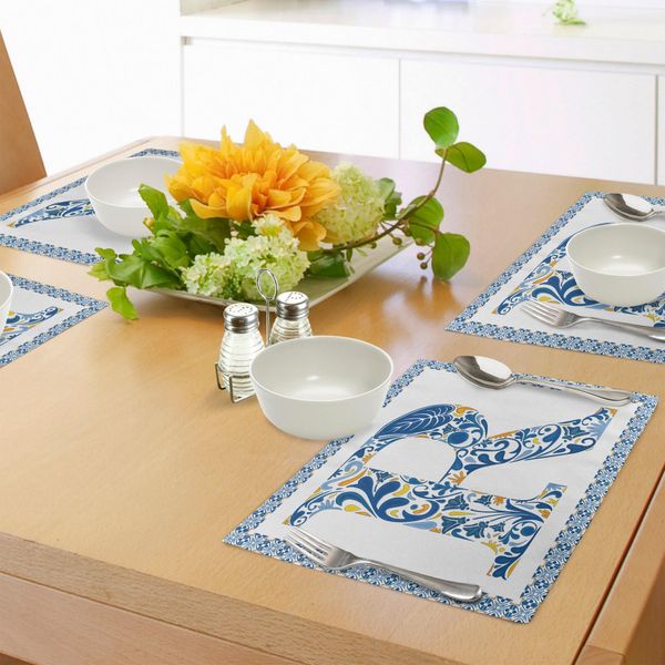 Abakuhaus Tovagliette Con La Lettera R, Fiori Ricci - Motivo Artistico - Lettera R - Grafica Tradizionale In Stile Vintage - Piastrelle - Sottobicchieri In Tessuto Lavabile - Decorazione Da Tavola Con Stampa, Arancione, Giallo, Blu-image