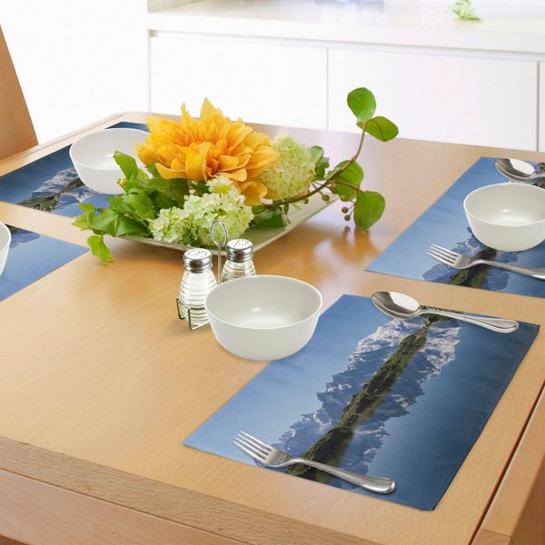 Tovagliette Abakuhaus See, Catena Montuosa Del Monte Bianco Riflessa Nel Panorama Del Lago Chesery, Delle Alpi E Della Francia, Tiscjdeco In Tessuto Resistente Ai Colori Per La Sala Da Pranzo E La Cucina, Azzurro Bianco Verde-image