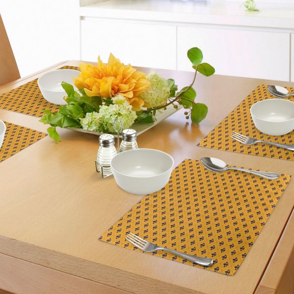 Tovagliette Abakuhaus Fleur De Lis, Motivo A Quadri Con Motivi Storici A Giglio, Emblema Retrò, Disegno Floreale, Decorazione Da Tavola In Tessuto Resistente Al Lavaggio Per La Sala Da Pranzo E La Cucina, Calendula Viola-image