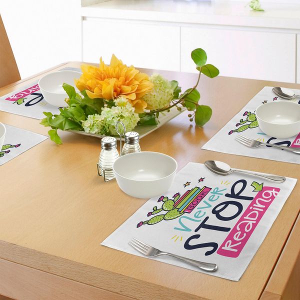 Abakuhaus Tovagliette, Vivid Color Cactus E Stelle Dietro I Libri Con Stampe Ispiratrici, Non Smettere Mai Di Leggere, Tiscjdeco In Tessuto Resistente Ai Colori Per La Sala Da Pranzo E La Cucina, Multicolore-image