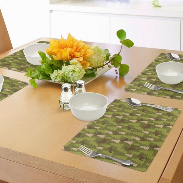 Tovagliette Abakuhaus Con Motivo Cervo, Animali Nella Foresta, Muschio E Pino, Fogliame Canadese, Mammiferi, Tiscjdeco In Tessuto Resistente Al Lavaggio Per Sala Da Pranzo E Cucina, Marrone Verde Tan-image