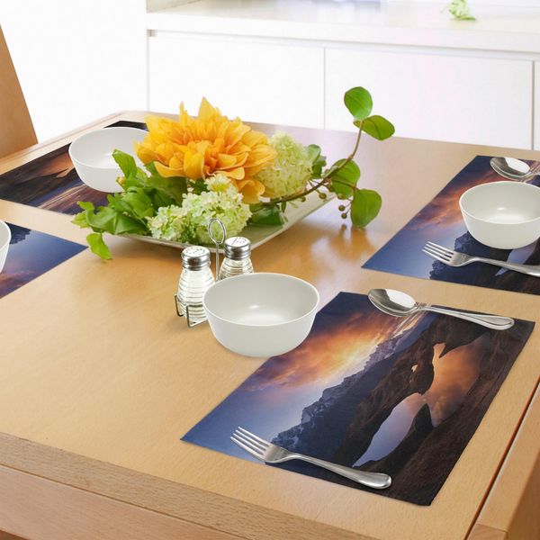Abakuhaus Tovagliette, Alba Sul Caucaso Zemo Svaneti Lago Koruldi Georgia, Tiscjdeco In Tessuto Resistente Ai Colori Per La Sala Da Pranzo E La Cucina, Arancione Chiaro Marrone Scuro Blu-image