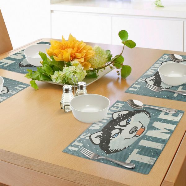Abakuhaus Tovagliette Alaskan Malamute, È Inverno Poster Retrò Faccia Di Cane Fiocchi Di Neve Che Cadono, Tiscjdeco In Tessuto Resistente Al Lavaggio Per La Sala Da Pranzo E La Cucina, Blu-Grigio Bianco Nero-image