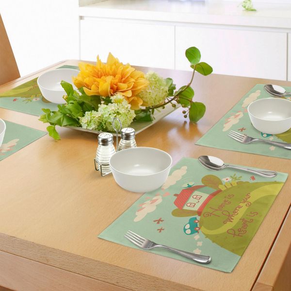 Abakuhaus Casa Dolce Casa, Felicità Assoluta Tovagliette, La Casa è Dove Si Trova Il Tuo Cuore Testo Ispiratore Graziosa Casetta Sulla Collina, Stampa Digitale Su Tessuto Lavabile Decorazioni Per La Tavola Cucina, Multicolore-image