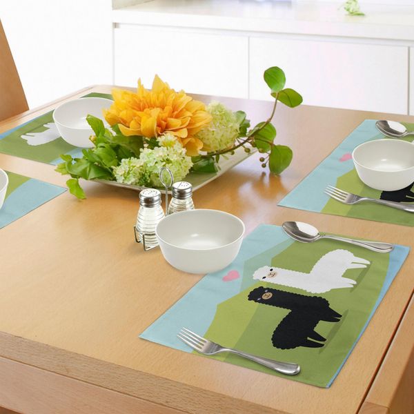 Abakuhaus Tovagliette Flamme, Alpaca Innamorati Sulle Montagne Fauna Argentina Animali Dai Colori Contrastanti, Tiscjdeco In Tessuto Resistente Ai Colori Per La Sala Da Pranzo E La Cucina, Multicolore-image