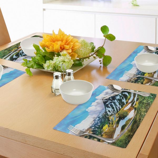 Tovagliette Abakuhaus Berg, Stampa Grafica Acquerello Cime Montuose Ricoperte Di Neve E Nuvole, Tovaglietta Decorativa In Tessuto Resistente Ai Colori Per La Sala Da Pranzo E La Cucina, Multicolore-image