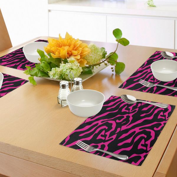 Abakuhaus Tovagliette Rosa Zebrate, Moda Zebrata A Strisce Safari Esotico In Tonalità Femminili, Motivo Astratto Vivace, Tiscjdeco In Tessuto Resistente Al Lavaggio Per La Sala Da Pranzo E La Cucina, Magenta Nero-image