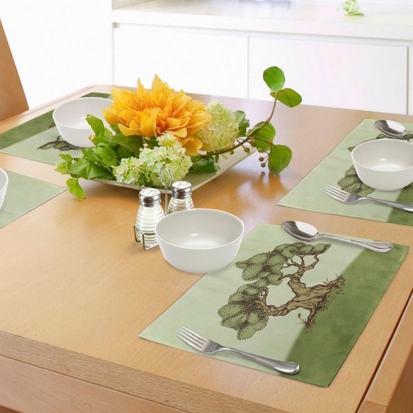 Tovagliette Abakuhaus, Disegno A Mano Di Un Ulivo Su Una Collina - Disegno Naturalistico - Primavera, Tiscjdeco In Tessuto Resistente Al Lavaggio Per La Sala Da Pranzo E La Cucina, Verde Chiaro, Marrone Chiaro, Verde Felce-image