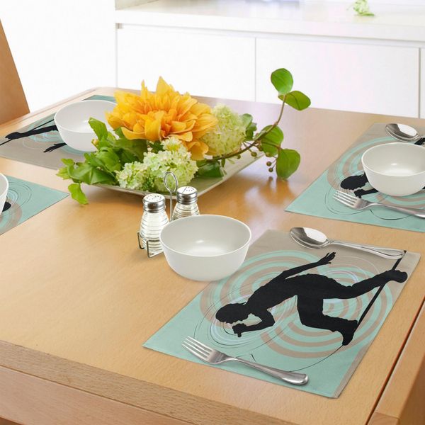 Tovagliette Abakuhaus Hiphop, Musicista Rap Con Silhouette Del Microfono Che Canta Sullo Sfondo Stage Theme Funky Backdrop, Tiscjdeco In Tessuto Resistente Ai Colori Per La Sala Da Pranzo E La Cucina, Multicolore-image
