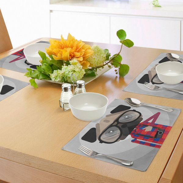 Tovagliette Abakuhaus Hipster, Disegno Grafico Di Un Cane Pug Fotografo Con Camicia, Occhiali E Macchina Fotografica Vintage, Tiscjdeco In Tessuto Resistente Al Lavaggio Per La Sala Da Pranzo E La Cucina, Multicolore-image