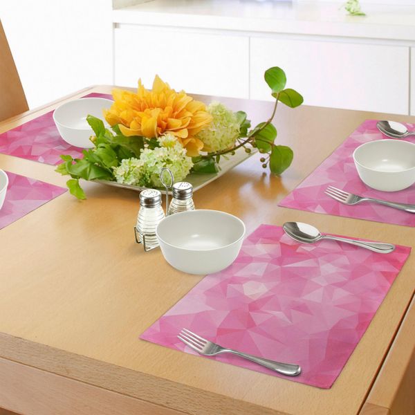 Abakuhaus Tovagliette Rosa, Disegno Poligonale Astratto Con Effetto Frattale E Triangoli In Tonalità Rosa, Tiscjdeco In Tessuto Resistente Al Lavaggio Per La Sala Da Pranzo E La Cucina, Rosa Chiaro E Rosa Shocking-image