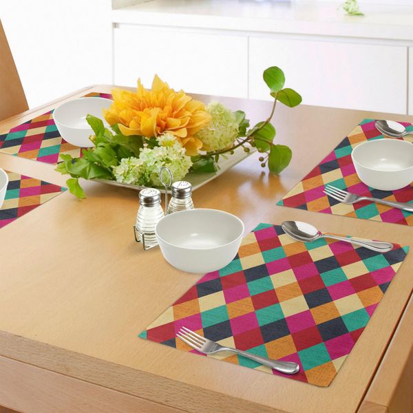 Abakuhaus Tovagliette Colorate, Motivo Geometrico A Rombi Con Quadrati Sporchi E Inquietanti, Tiscjdeco In Tessuto Resistente Al Lavaggio Per La Sala Da Pranzo E La Cucina, Multicolore-image