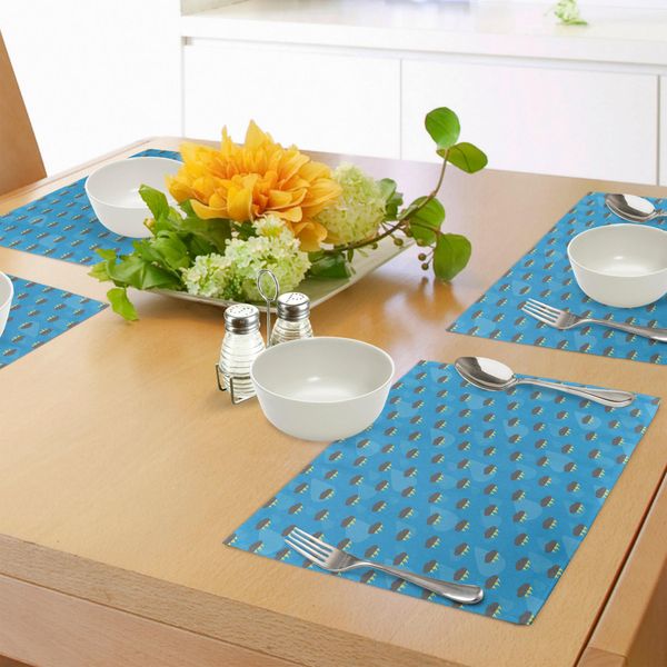 Tovagliette Abakuhaus, Motivo Con Nuvole Temporalesche Scure, Fulmini E Gocce Di Pioggia Su Sfondo Blu, Tovaglietta Decorativa In Tessuto Resistente Al Lavaggio Per Sala Da Pranzo E Cucina, Blu Grigio E Giallo-image