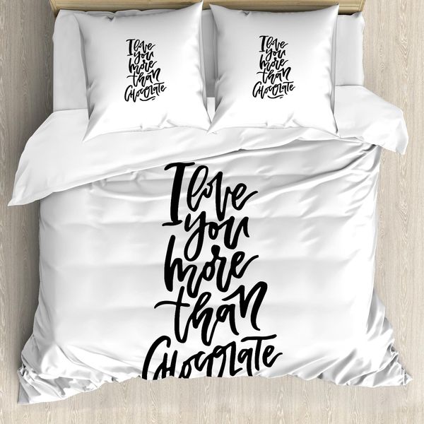 Abakuhaus Ti Amo Di Più Copripiumino, Frase Al Cioccolato, Antiacaro, Adatto A Chi Soffre Di Allergie, Con Federe, 155 Cm X 220 Cm - 80 X 80 Cm, Bianco E Nero-image