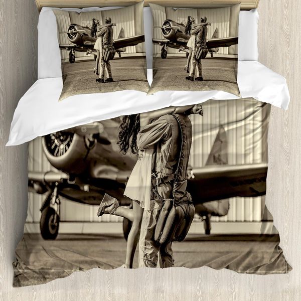Abakuhaus Copripiumino Weinlese-Flugzeug, Heimkehr, Antiacaro, Adatto A Chi Soffre Di Allergie, Con Federe, 200 Cm X 200 Cm - 80 X 80 Cm, Color Seppia-image