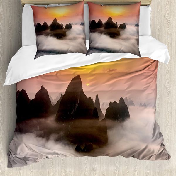 Abakuhaus Copripiumino Berg, Nebel Wolken Berg, Antiacaro, Adatto A Chi Soffre Di Allergie, Con Federe, 155 Cm X 220 Cm - 80 X 80 Cm, Arancione Marrone-image