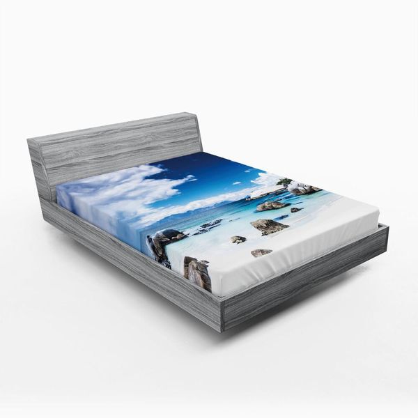 Abakuhaus Lenzuolo Con Angoli, Tranquilla Spiaggia Con Vista Sull'oceano, Rocce E Cielo Nuvoloso Stampa Digitale, 140 X 200 Cm, Bianco, Blu, Grigio-image