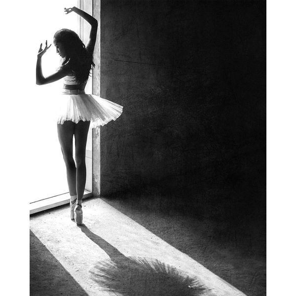Pyramid International - Stampa Su Tela "Shadow Dance"" PM6312 (50 Cm X 40 Cm) (Nero/Bianco)"-image