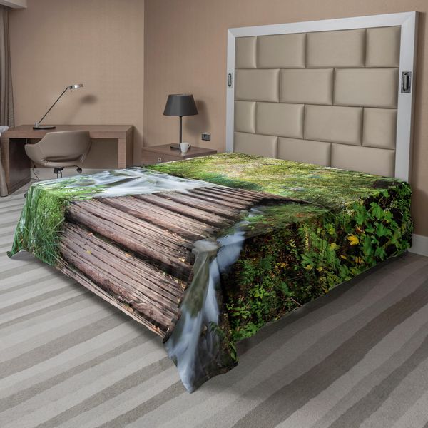Abakuhaus Lenzuolo Jungle, Passerella Di Legno Lungo Il Fiume Nella Giungla Verde Paesaggio Acquatico, Lenzuolo Superiore Morbido E Confortevole Per Un Letto Decorativo 1 Pezzo 260 Cm X 228 Cm, Bianco Marrone Verde-image