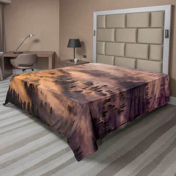 Abakuhaus Lenzuolo Mistico, Alba Su Una Foresta Mistica Mattina D'estate Immagine Vivace, Lenzuolo Morbido E Confortevole Per Un Letto Decorativo 1 Pezzo 275 Cm X 260 Cm, Giallo Marrone-image