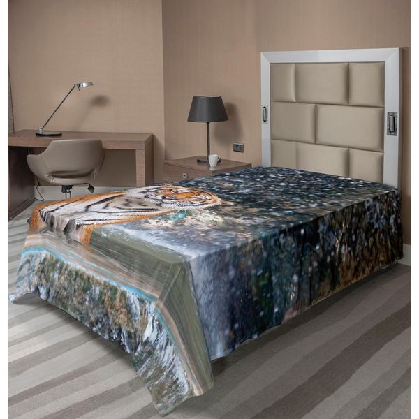 Abakuhaus Lenzuolo Con Cascata, Immagine Di Una Grande Tigre Maestosa In Una Cascata Naturale, Lenzuolo Morbido E Confortevole Per Un Letto Decorativo 1 Pezzo 190 Cm X 100 Cm, Multicolore-image