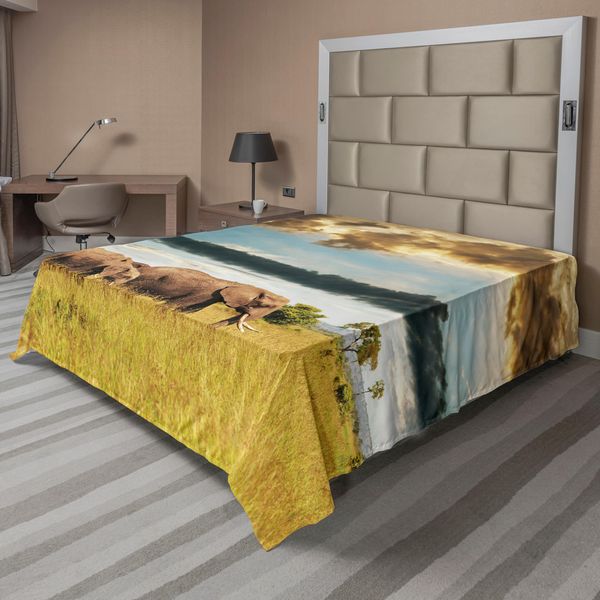 Abakuhaus Lenzuolo Safari, Grande Famiglia Di Elefanti Della Savana Africana, Cielo Nuvoloso E Drammatico, Prato, Lenzuolo Morbido E Confortevole Per Un Letto Decorativo, 1 Pezzo, 275 Cm X 260 Cm, Giallo, Grigio, Blu-image