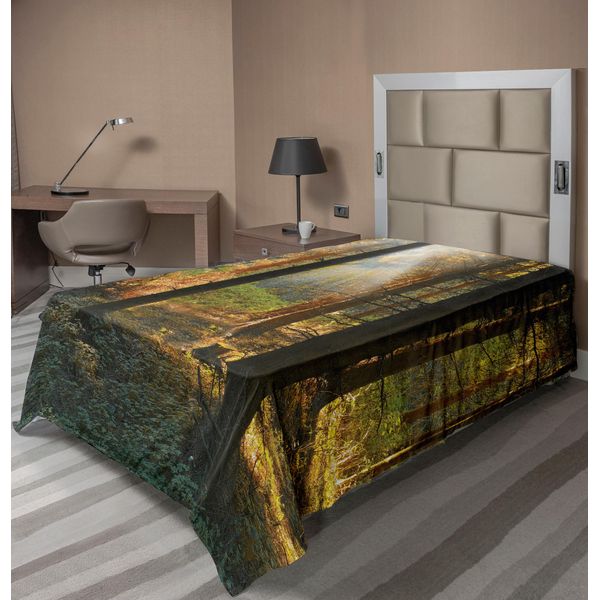 Abakuhaus Lenzuolo Da Letto Bosco, Tramonto Vista Del Bosco Scuro In Autunno Scena Nebbiosa Con Ombre Degli Alberi, Lenzuolo Morbido E Confortevole Per Un Letto Decorativo 1 Pezzo 260 Cm X 168 Cm, Arancione Verde-image