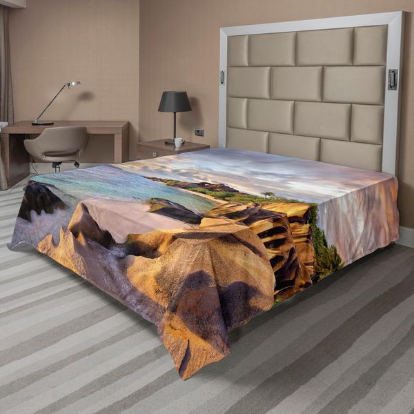 Abakuhaus Lenzuolo Da Letto, Roccia Tropicale Spiaggia Al Tramonto Sull'isola Con Maestoso Cielo Arte, Morbido E Confortevole Lenzuolo Superiore Per Un Letto Decorativo 1 Pezzo 266 Cm X 260 Cm, Crema Blu-image