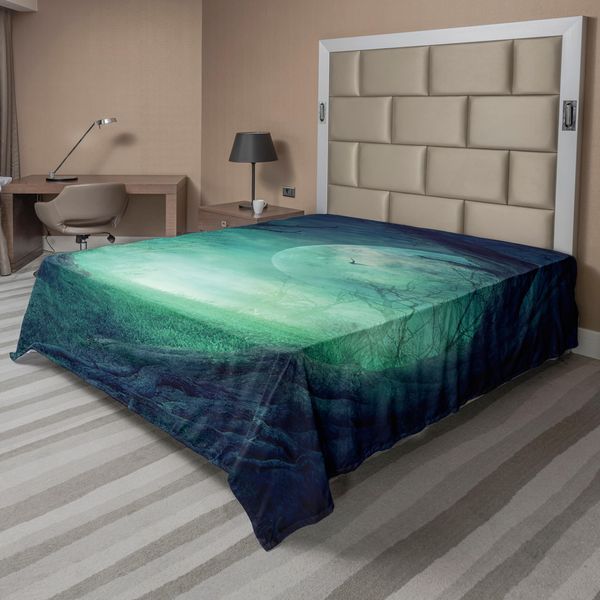 Abakuhaus Lenzuolo Gotico, Immagine Horror Misty Horror Di Autumn Valley Con Bosco, Albero Spettrale E Paesaggio Con Luna Piena, Lenzuolo Morbido E Confortevole Per Un Letto Decorativo 1 Pezzo 244 Cm X 205 Cm, Verde-image