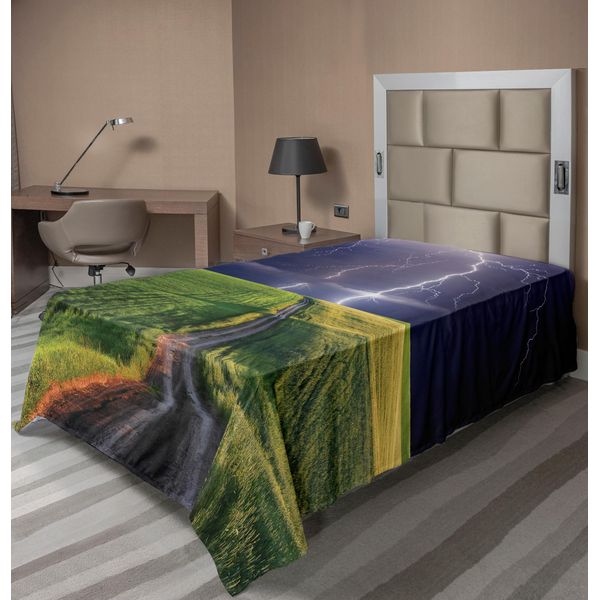 Abakuhaus Lenzuolo Naturale, Tempesta Estiva Appare Con Un Lampo Sul Campo Illuminazione Solare Tema Energetico, Morbido E Confortevole Lenzuolo Superiore Per Un Letto Decorativo 1 Pezzo 190 Cm X 100 Cm, Verde Blu-image