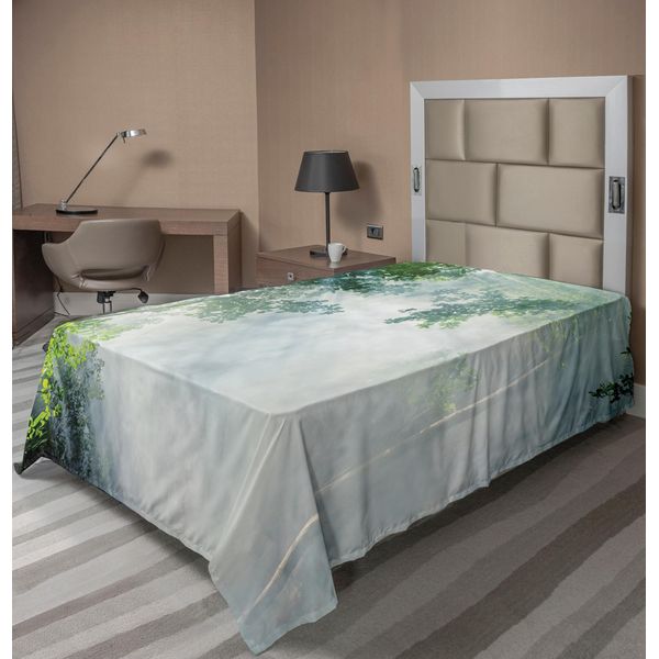 Abakuhaus Lenzuolo Foresta Pluviale, Raggi Di Sole, Alberi Ombrosi, Paesaggio Idilliaco, Tema Giungla Solitaria, Lenzuolo Morbido E Confortevole Per Un Letto Decorativo, 1 Pezzo, 260 Cm X 168 Cm, Verde E Bianco.-image