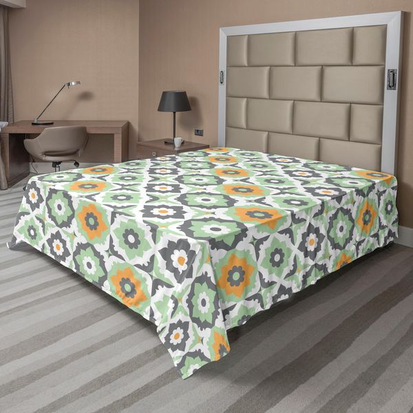 Abakuhaus Lenzuolo Quatrefoil, Motivi Floreali Lotus Figures, Motivo A Piastrelle, Stampa Retrò Di Ispirazione Orientale, Lenzuolo Morbido E Confortevole Per Un Letto Decorativo, 1 Pezzo, 244 Cm X 205 Cm, Verde E Bianco-image