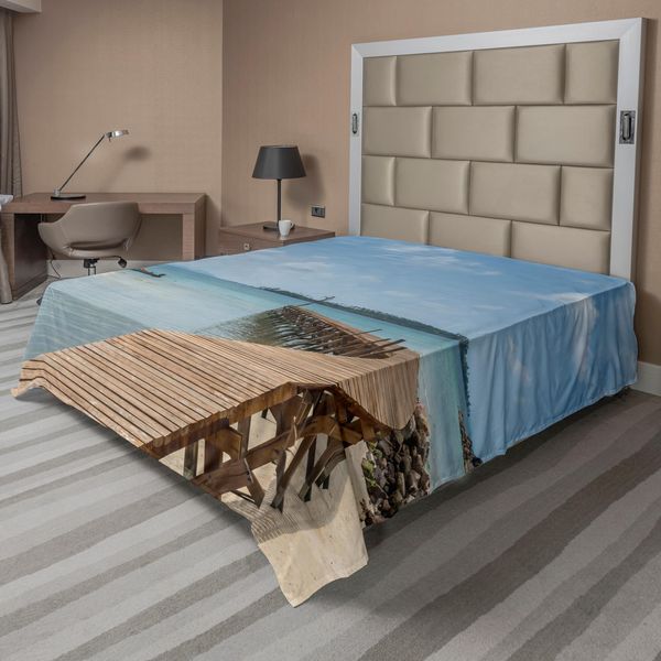Abakuhaus Lenzuolo Paesaggio, Vecchio Ponte Di Legno Sul Mare Blu Vicino A Koh Kood Trat Thailandia Spiaggia Esotica, Lenzuolo Morbido E Confortevole Per Un Letto Decorativo 1 Pezzo 260 Cm X 228 Cm, Marrone Blu-image