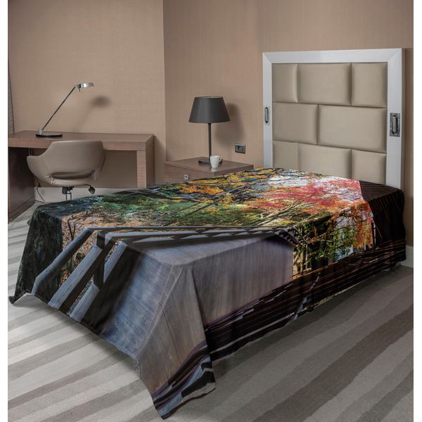 Abakuhaus Lenzuolo Giapponese, Paesaggio Boschivo Da Un Balcone Di Legno Nel Paradiso Autunnale Stampa Con Acero, Lenzuolo Morbido E Confortevole Per Un Letto Decorativo 1 Pezzo 260 Cm X 168 Cm, Verde Marrone-image