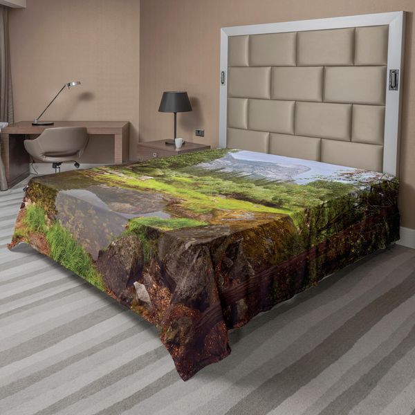 Abakuhaus Lenzuolo Yosemite, Piccola Foresta Primaverile Immagine Della Montagna Lontana Stampa Del Paesaggio Del Parco Nazionale Di Yosemite, Lenzuolo Morbido E Confortevole Per Un Letto Decorativo 1 Pezzo 244 Cm X 205 Cm, Verde-image