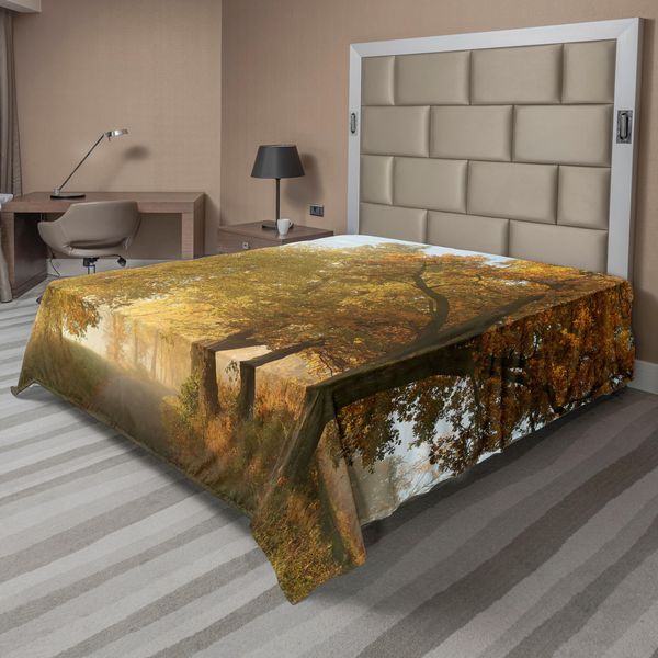 Abakuhaus Lenzuolo, Paesaggio Rurale In Una Nebbiosa Mattina Panoramica Nella Campagna, Tema Idilliaco, Morbido E Confortevole Lenzuolo Superiore Per Un Letto Decorativo, 1 Pezzo, 275 Cm X 260 Cm, Verde Giallo-image