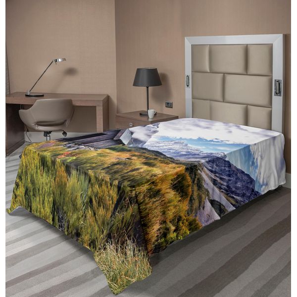 Abakuhaus Lenzuolo Paesaggistico, Montagne Europee, Primavera, Natura Rigogliosa, Tema Verde, Fotografia, Lenzuolo Morbido E Confortevole Per Un Letto Decorativo, 1 Pezzo, 260 Cm X 168 Cm, Verde E Grigio-image