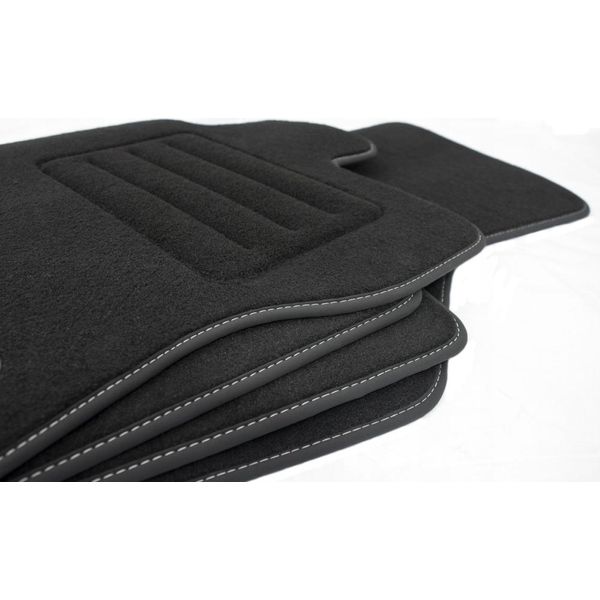 Set Di Tappetini In Velluto Per Bmw X7 G07 (Dal 2018) - Qualità Premium-image