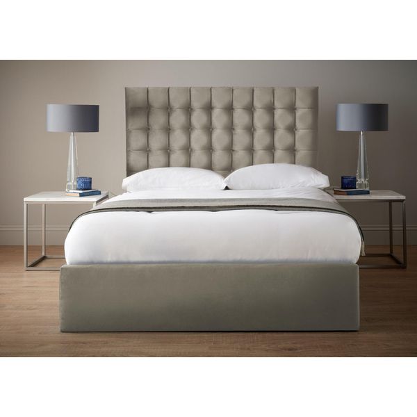 Letto Matrimoniale Di Lusso In Velluto Tessile Design Chesterfield Letti Classici Nuovo Beige-image