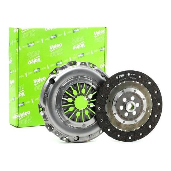Valeo 826731 Kit Frizione Oe 022141015AA Compatibile Con A3 8P, Tt, Alhambra, Altea, Altea Xl, Leon, Toledo, Octavia, Superb, Caddy, Eos, Golf Plus, Golf V, Golf Vi, Jetta, Passat 3C, Passat 3B, Passat Cc, Scirocco, Sharan, Tiguan, Touran-image
